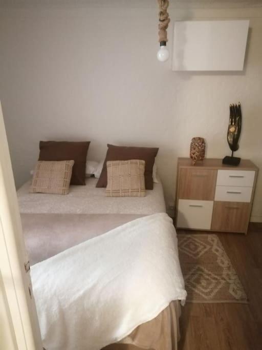 Appartement Cosy Situe A 2Mn De La Plage A Pied Climatise Villefranche-sur-Mer Exterior photo